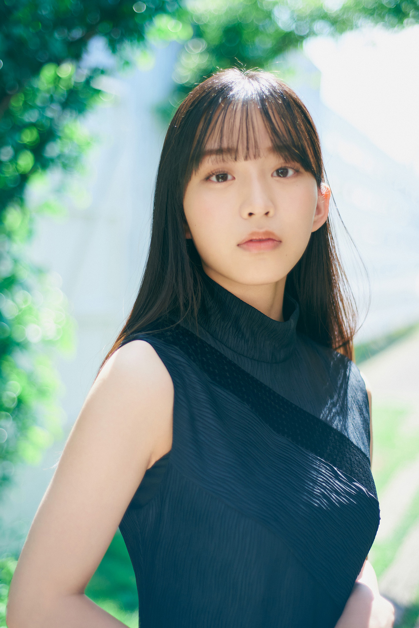 日向坂46・四期生のグラビアを毎日ひとりずつ公開していく「四期生のぽかぽか写真館」。8人目は東京都出身の18歳、岸帆夏 - 画像一覧（2/2）