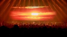 桑田佳祐、最新ライブ映像作品よりソロ屈指の名曲「明日晴れるかな」のライブ映像を公開 - 画像一覧（2/3）