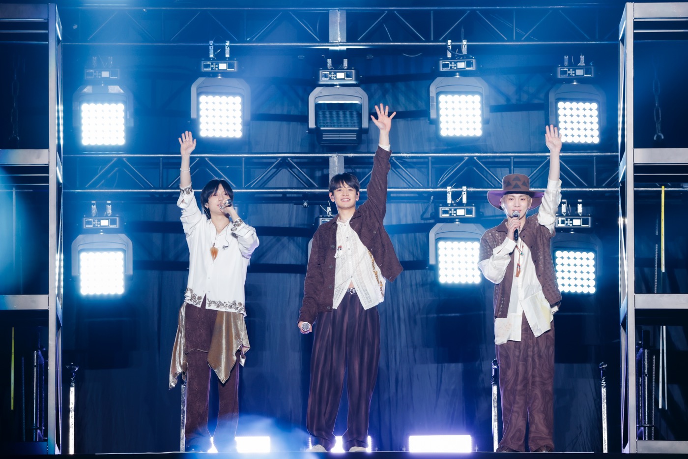 SHINee、6年ぶりの東京ドーム公演の模様が収められた最新ライブ映像作品よりドキュメンタリーティザー映像公開 - 画像一覧（3/3）