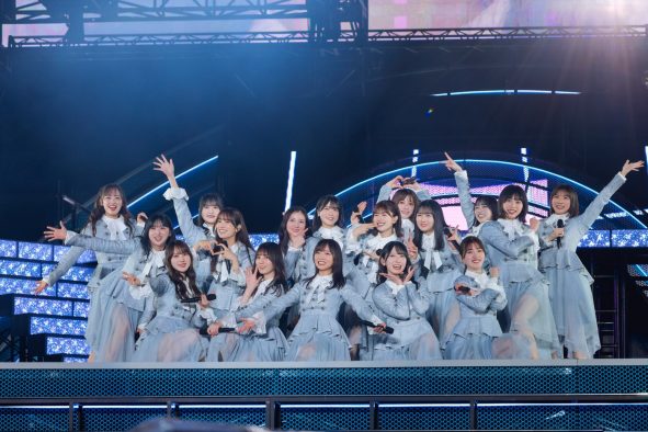 【ライブレポート】日向坂46、横浜スタジアム3days公演が大盛況！齊藤京子卒業コンサートには、ヒコロヒーがサプライズ出演