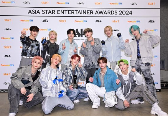 【レポート】INI『ASEA2024』で「ASEA THE BEST PERFORMANCE JAPAN」を受賞！「心から感謝しています」