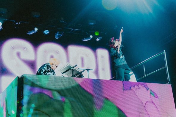 【ライブレポート】YOASOBI世界最大級のフェス『コーチェラ・フェス』に降臨！「We are YOASOBI from JAPAN!!」