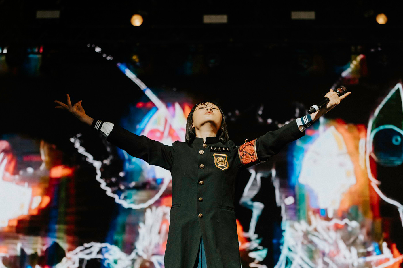 【ライブレポート】『コーチェラ』の「88rising Futures」ステージにYOASOBI、新しい学校のリーダーズ、Awich、Number_iらが登場 - 画像一覧（10/26）