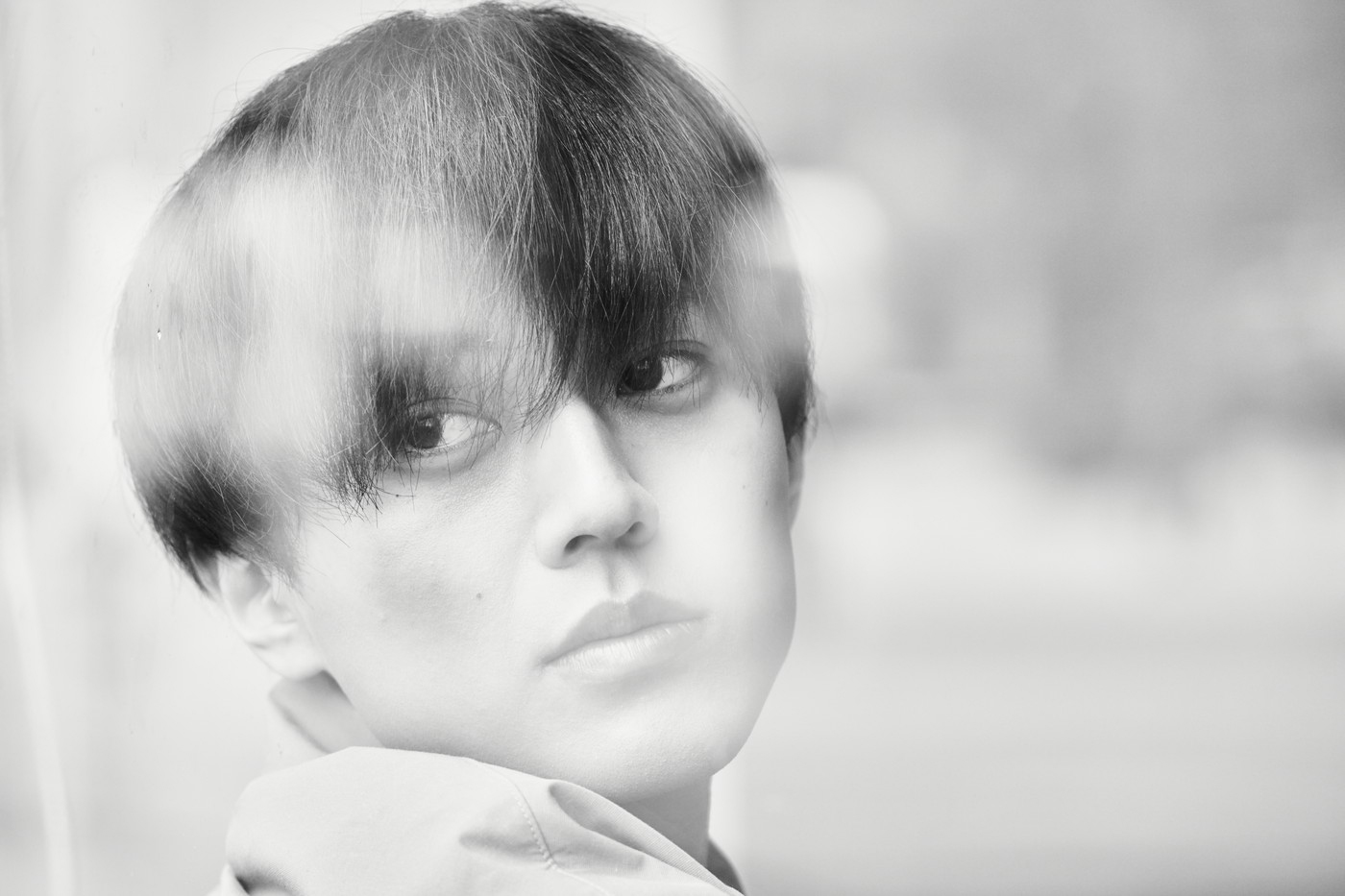 ドラマ『東京タワー』主演の永瀬廉を、作中でYOUの年下イケメン彼氏役を熱演した古屋呂敏が激写 - 画像一覧（1/5）