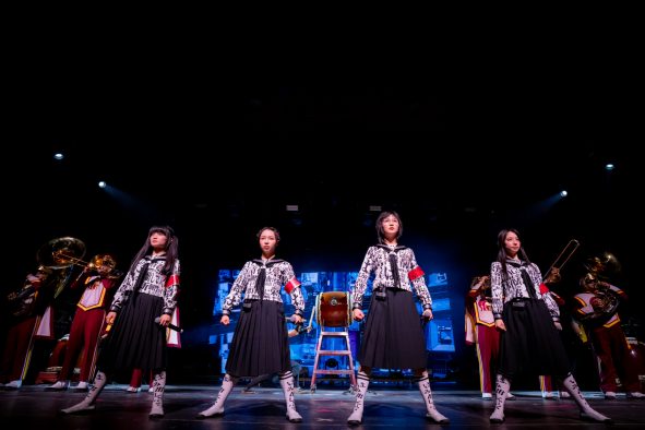 【ライブレポート】新しい学校のリーダーズ、世界最大級のフェス『コーチェラ』GOBI STAGEの大トリを2週連続で飾る