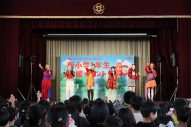 【レポート】Little Glee Monsterが新小学1年生にエール！「みんな楽しい学校生活を送ってね！」 - 画像一覧（4/7）