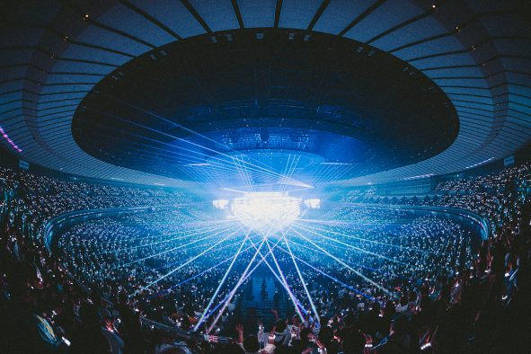 サザンオールスターズ、東京ドーム公演のライブ・ビューイングが決定！全国272の映画館で上映