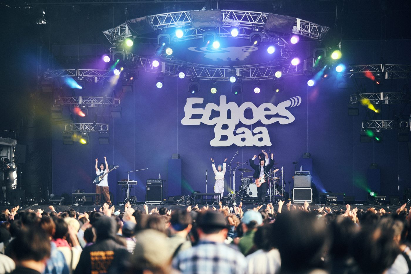 【ライブレポート】YOASOBI、MAISONdesらレーベルメイトをはじめ、FRUITS ZIPPER他スペシャルゲストも登場した新都市型フェス『CENTRAL』。「Echoes Baa」の野外ステージ2デイズを報告 - 画像一覧（19/90）