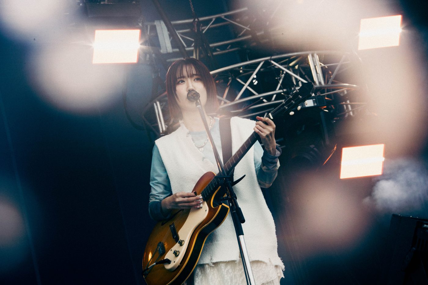 【ライブレポート】YOASOBI、MAISONdesらレーベルメイトをはじめ、FRUITS ZIPPER他スペシャルゲストも登場した新都市型フェス『CENTRAL』。「Echoes Baa」の野外ステージ2デイズを報告 - 画像一覧（62/90）