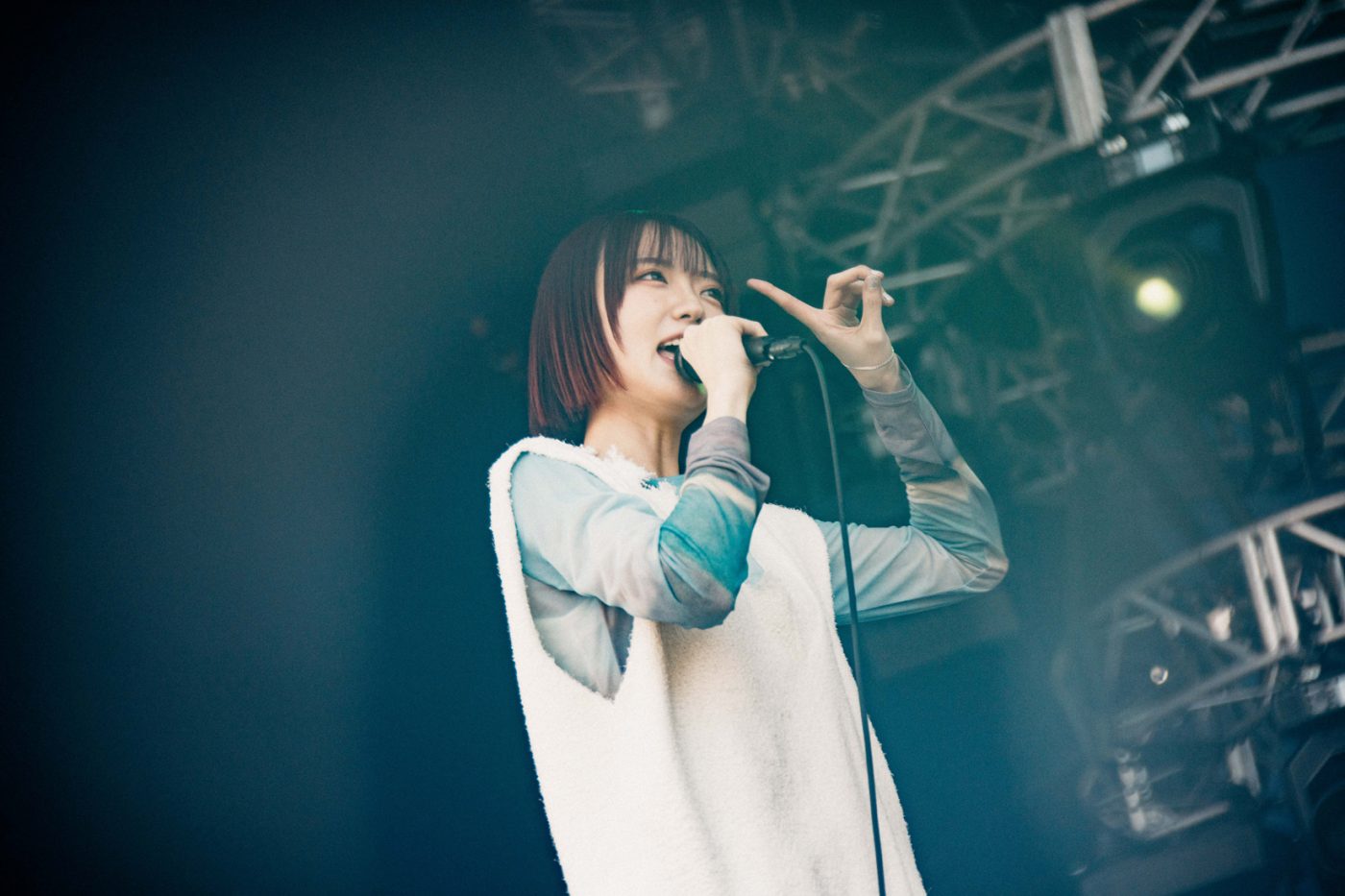 【ライブレポート】YOASOBI、MAISONdesらレーベルメイトをはじめ、FRUITS ZIPPER他スペシャルゲストも登場した新都市型フェス『CENTRAL』。「Echoes Baa」の野外ステージ2デイズを報告 - 画像一覧（65/90）