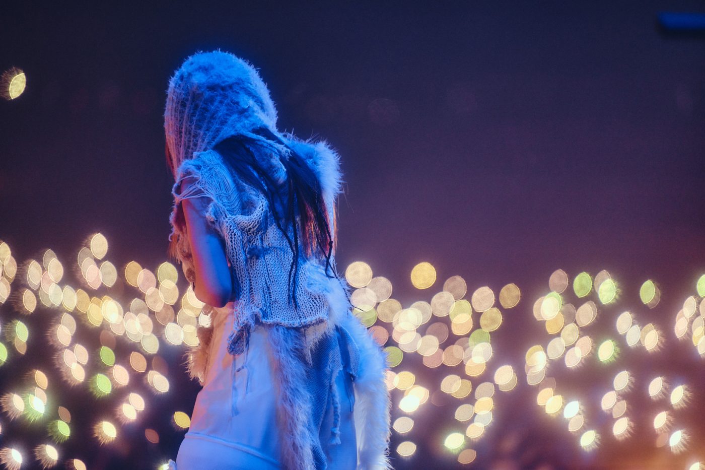 【ライブレポート】YOASOBI、MAISONdesらレーベルメイトをはじめ、FRUITS ZIPPER他スペシャルゲストも登場した新都市型フェス『CENTRAL』。「Echoes Baa」の野外ステージ2デイズを報告 - 画像一覧（88/90）