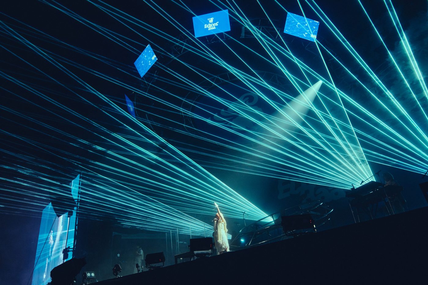 【ライブレポート】YOASOBI、MAISONdesらレーベルメイトをはじめ、FRUITS ZIPPER他スペシャルゲストも登場した新都市型フェス『CENTRAL』。「Echoes Baa」の野外ステージ2デイズを報告 - 画像一覧（90/90）