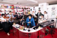 ASKAがNHK『tiny desk concerts JAPAN』に初降臨！唯一無二の歌声を世界に届ける - 画像一覧（4/5）