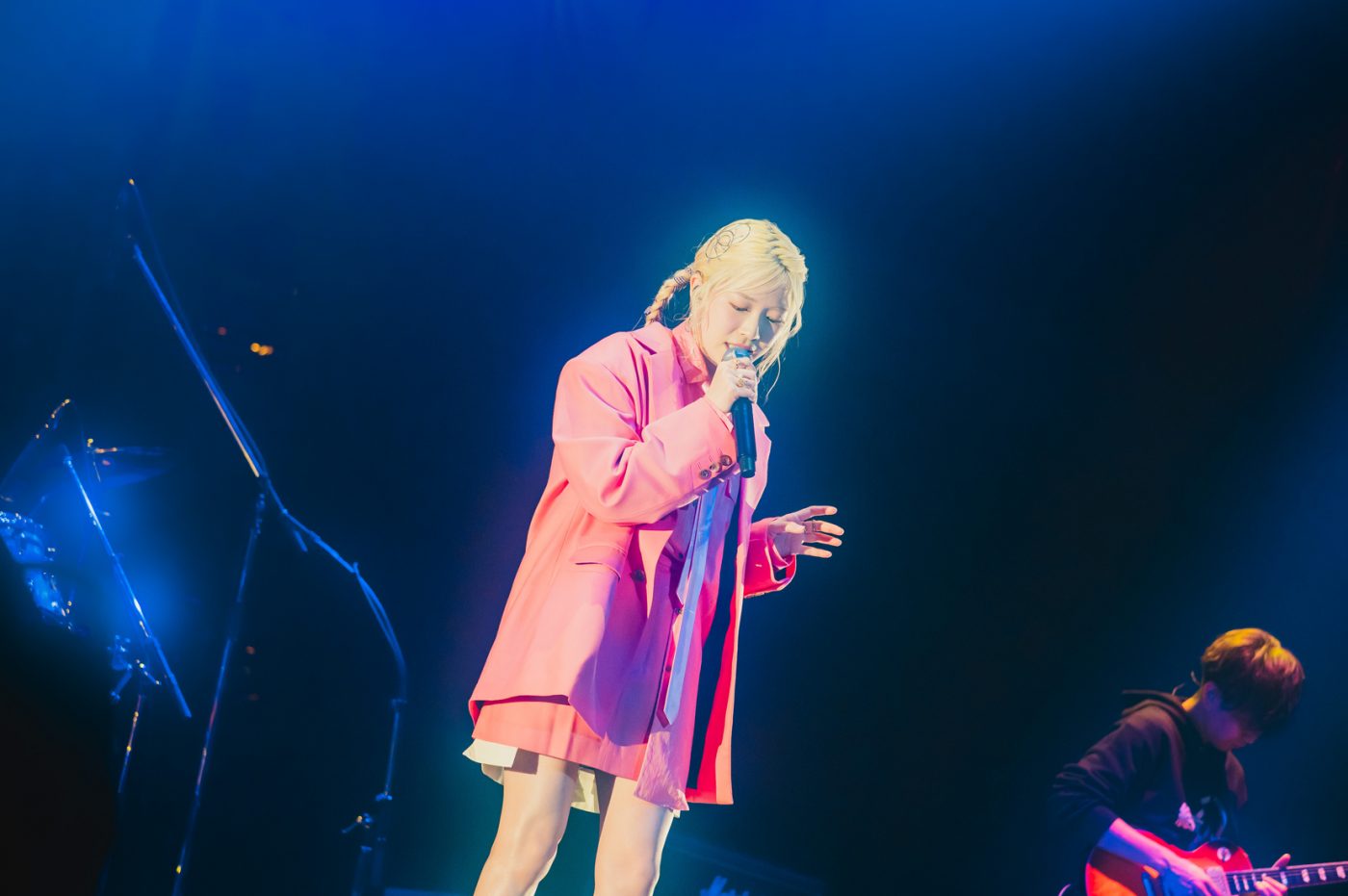 【ライブレポート】キタニタツヤと角野隼斗が共演。“日本の響きを世界へ”という新都市型フェス『CENTRAL』のコンセプトを体現した「CENTRAL STAGE」DAY 2を振り返る - 画像一覧（18/28）