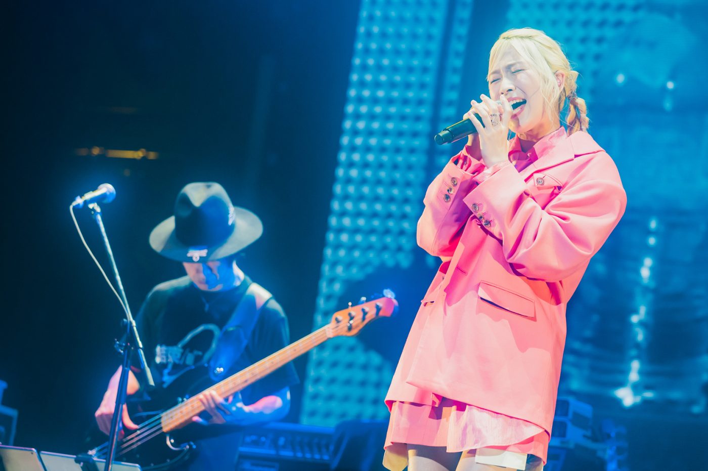 【ライブレポート】キタニタツヤと角野隼斗が共演。“日本の響きを世界へ”という新都市型フェス『CENTRAL』のコンセプトを体現した「CENTRAL STAGE」DAY 2を振り返る - 画像一覧（19/28）