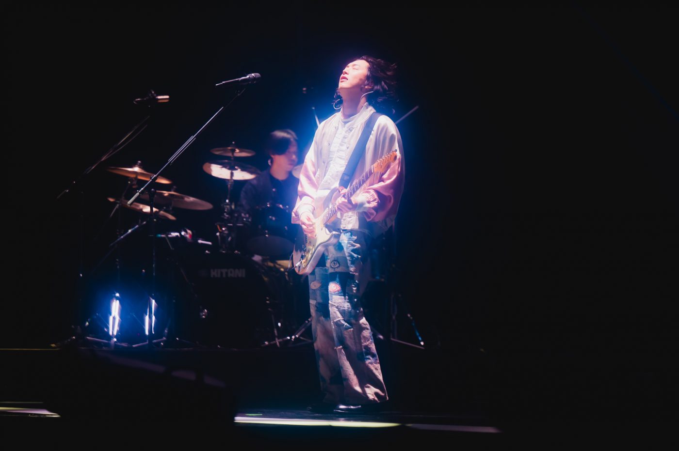 【ライブレポート】キタニタツヤと角野隼斗が共演。“日本の響きを世界へ”という新都市型フェス『CENTRAL』のコンセプトを体現した「CENTRAL STAGE」DAY 2を振り返る - 画像一覧（22/28）