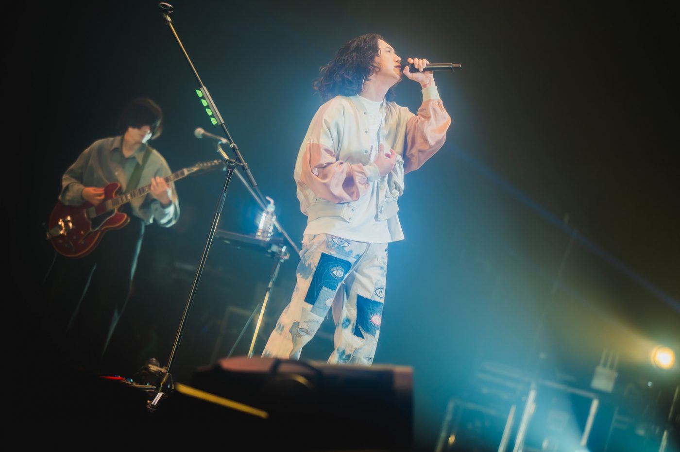 【ライブレポート】キタニタツヤと角野隼斗が共演。“日本の響きを世界へ”という新都市型フェス『CENTRAL』のコンセプトを体現した「CENTRAL STAGE」DAY 2を振り返る - 画像一覧（25/28）