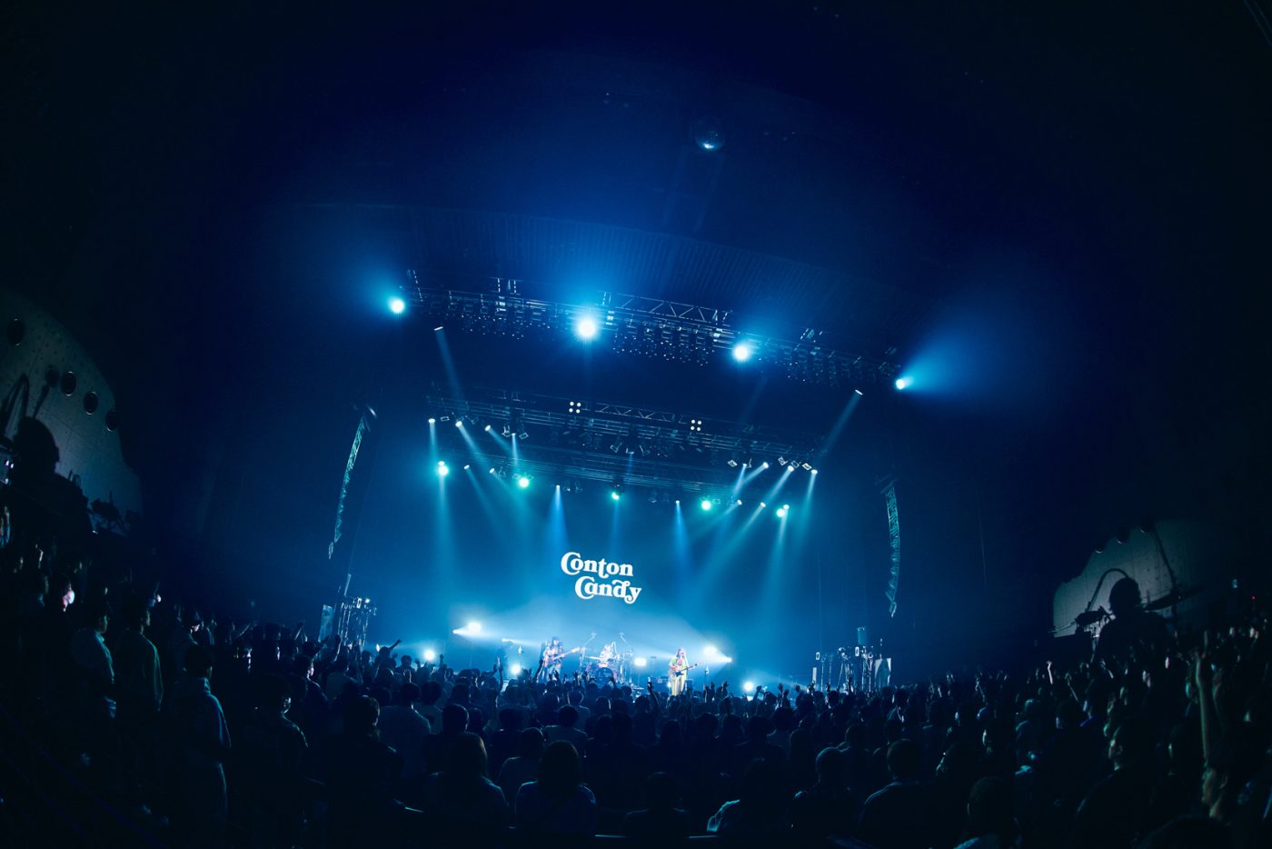 【ライブレポート】秋山黄色ほか全5組が登場した新都市型フェス『CENTRAL』。新世代の象徴となるアーティストが競演した「NEW GENE FEST」のステージを振り返る - 画像一覧（8/31）