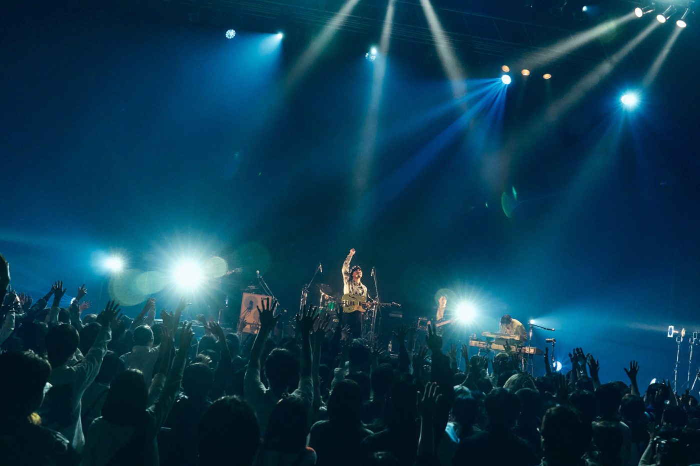 【ライブレポート】秋山黄色ほか全5組が登場した新都市型フェス『CENTRAL』。新世代の象徴となるアーティストが競演した「NEW GENE FEST」のステージを振り返る - 画像一覧（24/31）