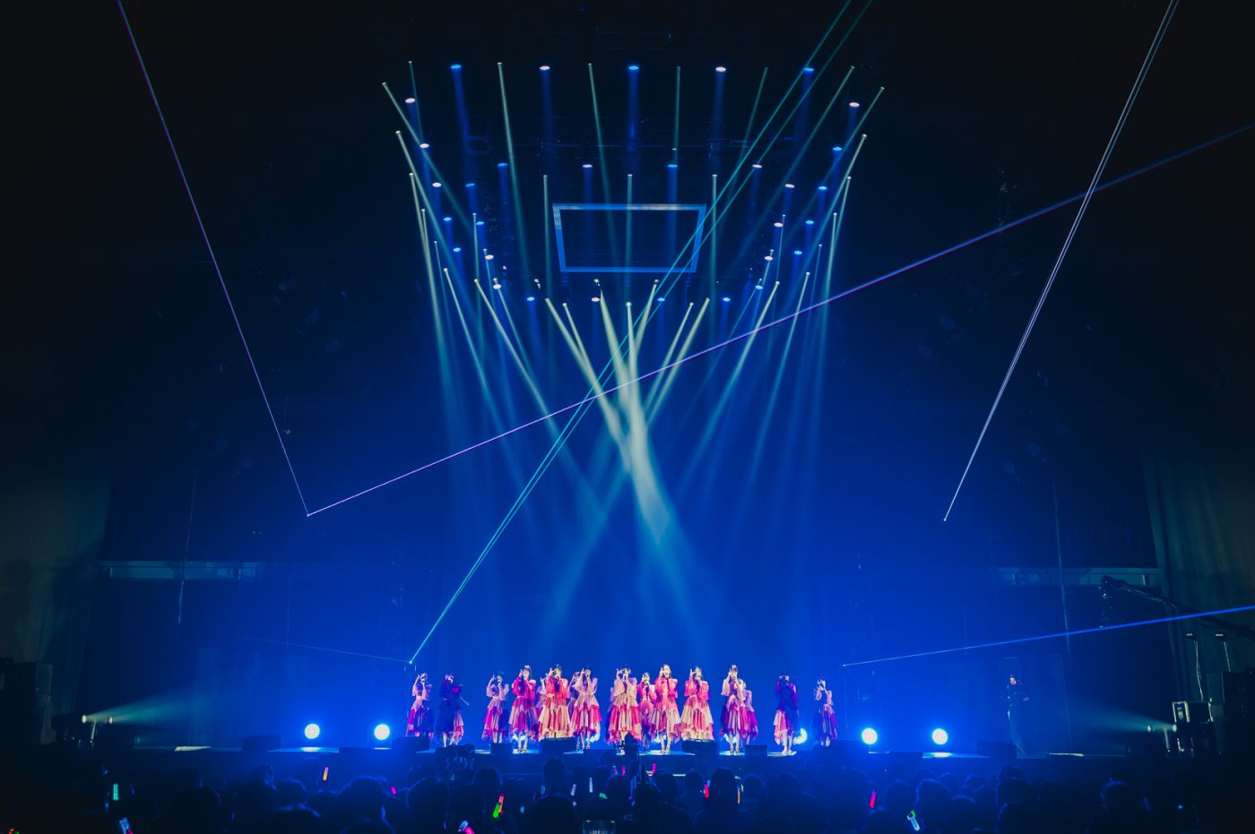 【ライブレポート】乃木坂46と緑黄色社会の初コラボも実現。新都市型フェス『CENTRAL』の初日を飾った「CENTRAL STAGE」DAY 1の熱狂を振り返る - 画像一覧（12/17）