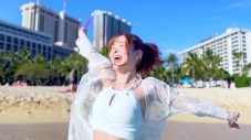 “ナナニジの太陽”天城サリーが水着で魅せる！全編ハワイで撮影したカバーMV「イケナイ太陽」公開 - 画像一覧（2/7）