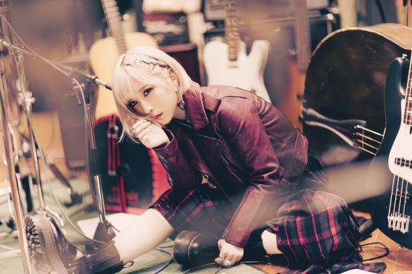 ReoNa、新作EP『Naked』より「Someday」のリリックビデオを公開