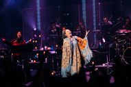 MISIA、平和を願う『Candle Night Live』を河口湖にて開催！「すべての願いがかないますように」 - 画像一覧（2/6）