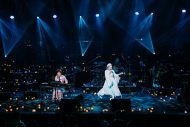 MISIA、平和を願う『Candle Night Live』を河口湖にて開催！「すべての願いがかないますように」 - 画像一覧（4/6）