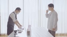 星野源、コーヒーの“ブレンド”技術を体験するTVCM公開。「奥が深いなぁと思いました」 - 画像一覧（2/13）