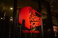 SEKAI NO OWARI、デビュー10周年を記念した秘密の展覧会『THE SECRET HOUSE』が閉幕 - 画像一覧（8/8）