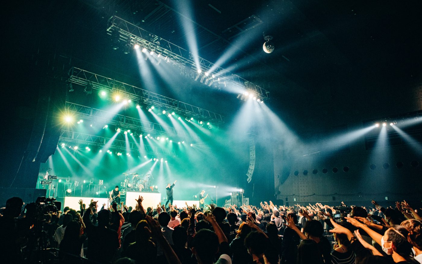 Survive Said The Prophet、初のライブ映像作品。『something BOLD tour』を軸に映し出す4人のこれから - 画像一覧（3/10）