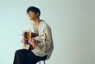 川崎鷹也、新曲「愛の灯」MV公開！ 監督はYOASOBIの作品などを手掛ける新進気鋭のアニメ作家・門脇康平 - 画像一覧（2/3）