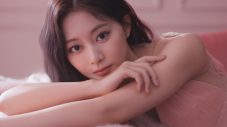 TWICE・ツウィとTHE RAMPAGE・吉野北人が、“唇の表情”でルージュの美しさを表現 - 画像一覧（3/22）