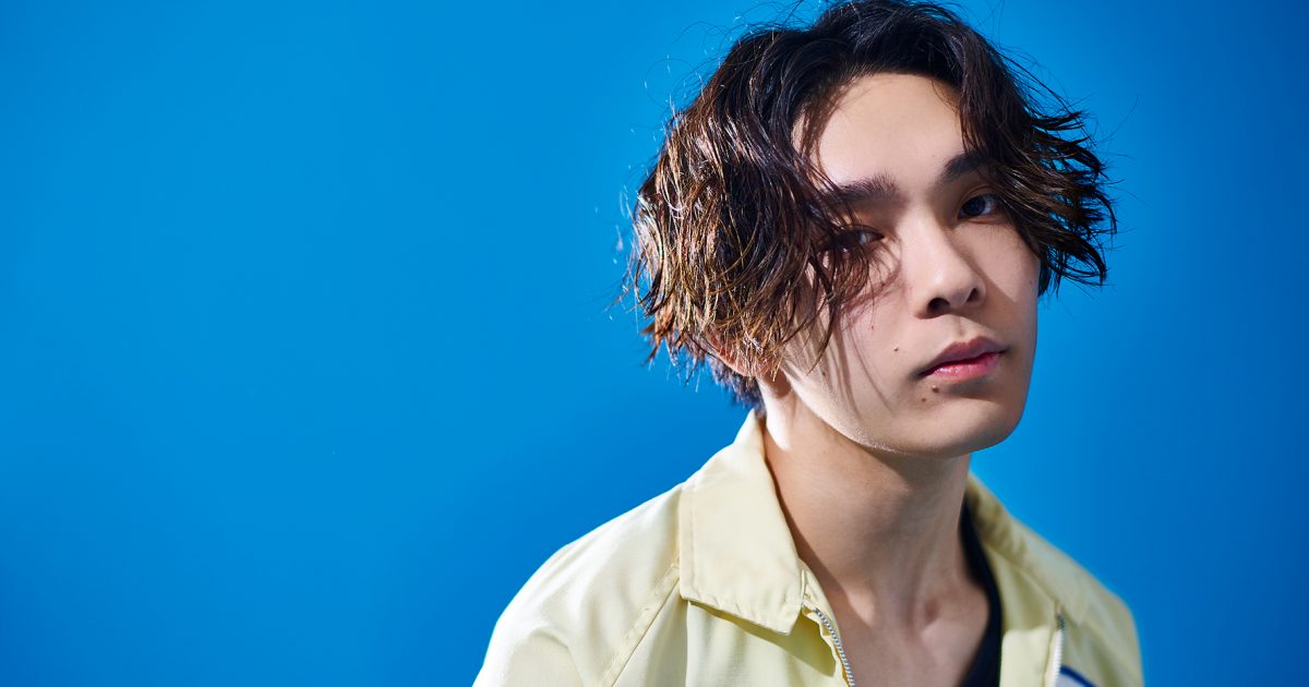 ざきのすけ。がドラマ『合理的にあり得ない』主題歌「彼は誰どき」で  