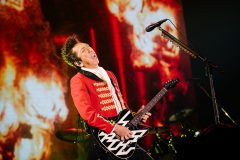 布袋寅泰、アーティスト活動40周年のフィナーレを飾った大阪城ホール公演の映像作品化が決定