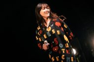 iri、初ホールツアー『PRIVATE』初日公演のオフィシャルレポート到着 - 画像一覧（1/6）