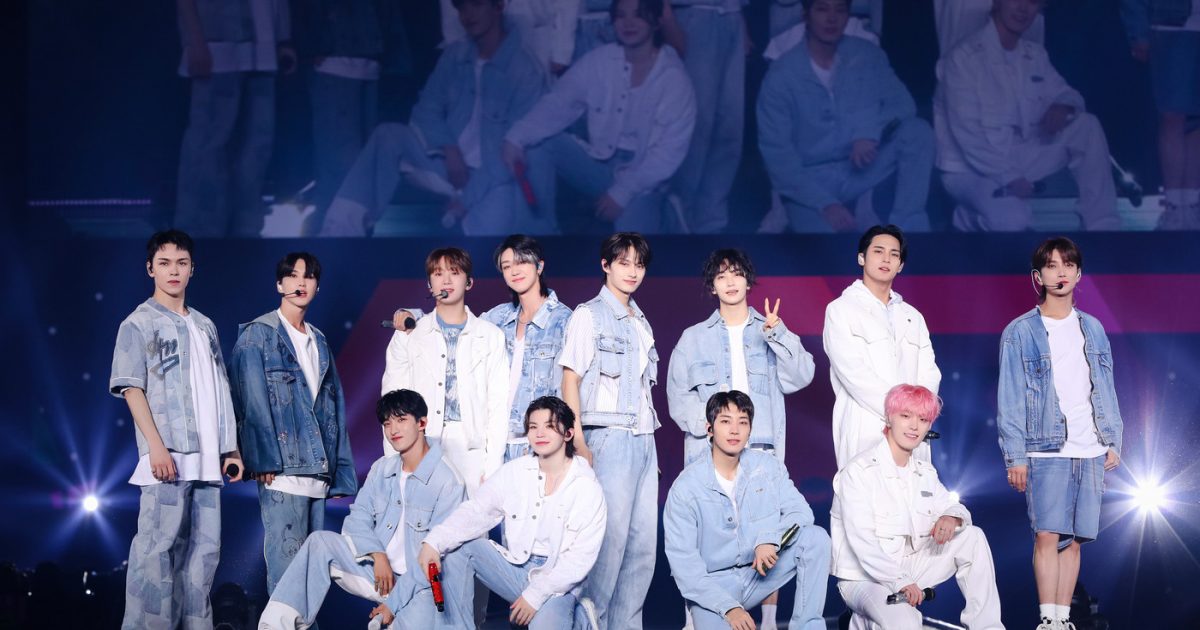 SEVENTEEN、4日間で約18万人を動員したファンミーティングのレポート