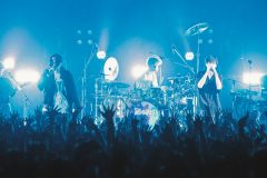 【レポート】[Alexandros]、WurtSとのコラボ曲を主催ライブイベント『THIS SUMMER FESTIVAL TOUR ’23』で初披露