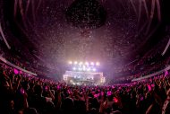 【ライブレポート】LiSAソロデビュー13周年。歌と叫びで埋め尽くされた日本武道館でリアルに体感したファンとの熱い絆 - 画像一覧（2/5）