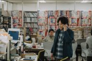 映画『あんのこと』より、稲垣吾郎演じるジャーナリスト・桐野の場面写真＆メイキング写真公開 - 画像一覧（2/5）