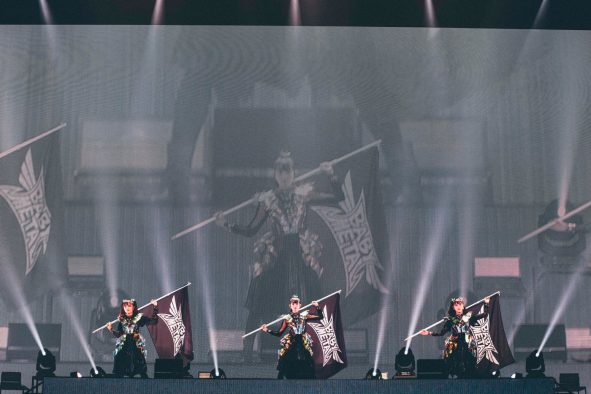 【ライブレポート】BABYMETAL初の主催フェス『FOX_FEST』2日間で3万人が熱狂