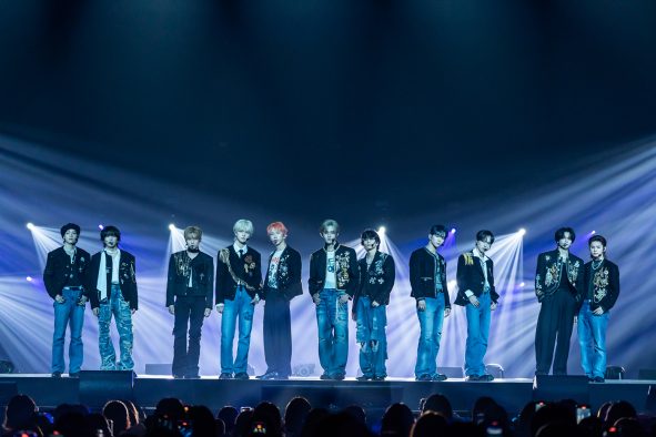 【ライブレポート】INI『KCON JAPAN 2025』に登場！3rdアルバム収録の新曲「Potion」もパフォーマンス