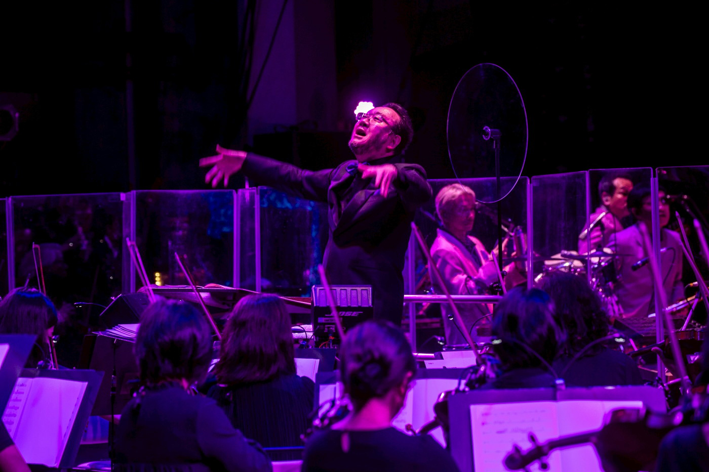 【ライブレポート】スカパラ、デビュー35周年記念公演のアンコールステージ開催！東京フィルとの共演で魅せた圧巻の夜 - 画像一覧（6/8）