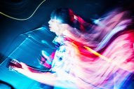 竹内アンナ、“音楽と一体になって遊ぶ楽しさ”に満ち溢れたステージでファンを魅了 - 画像一覧（5/6）