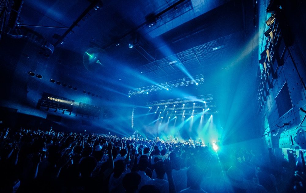 iri、『S/S Tour 2022 “neon”』＠Zepp Hanedaのライブレポートが到着 – 画像一覧（4/5） – THE ...