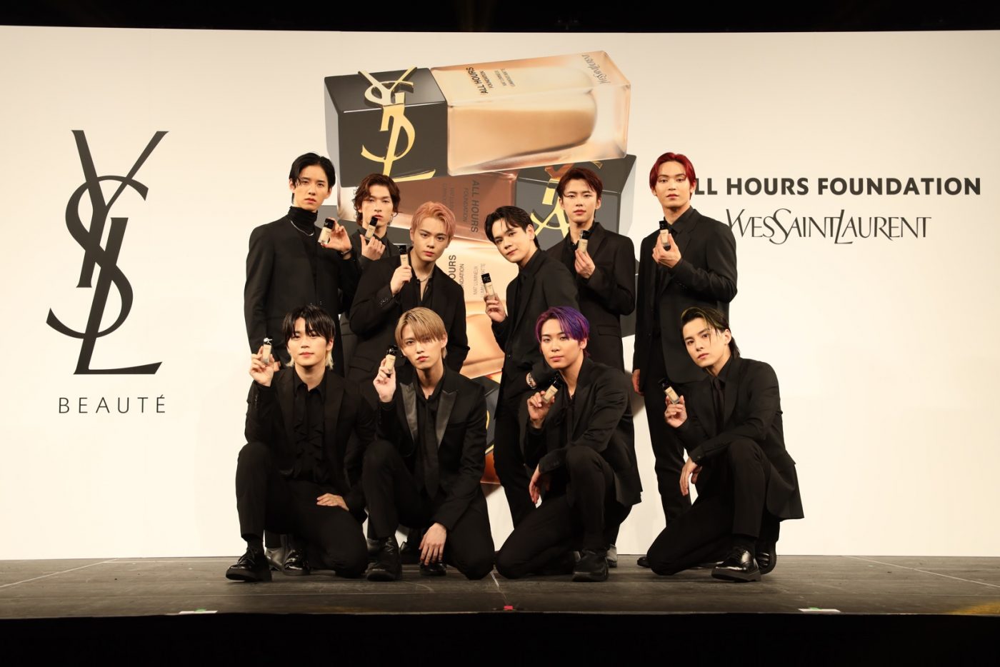 JO1、初の全英語詞ソング「ALL HOURS」の生ライブパフォーマンスで全世界のファンを魅了