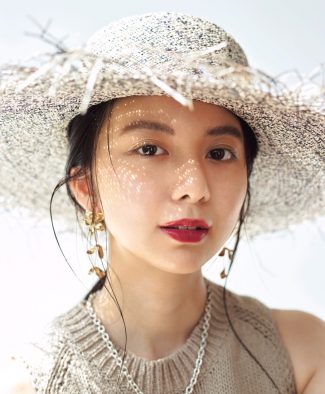 上白石萌歌、『美的』8月号で大胆イメチェン