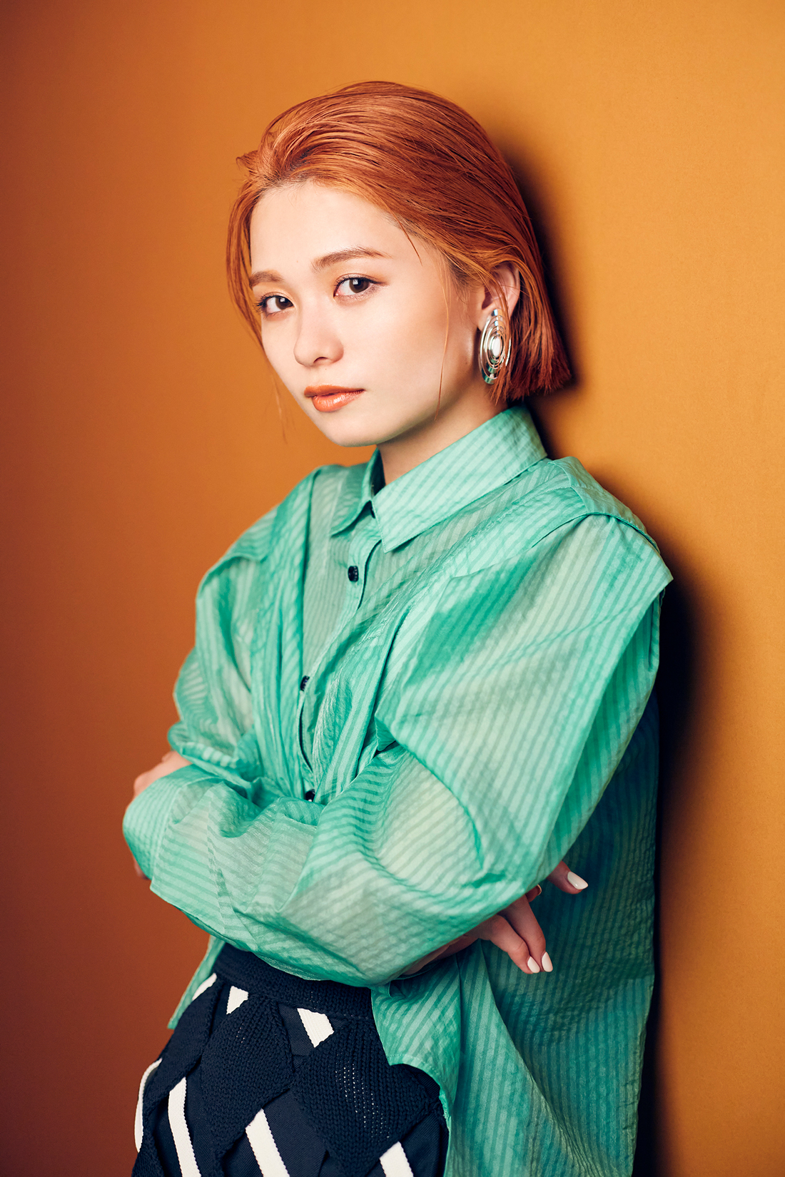 足立佳奈、Tani Yuukiとのコラボ楽曲。「ゆらりふたり」というワードが象徴する耳触りと歌詞のリアルな世界観 - 画像一覧（7/10）