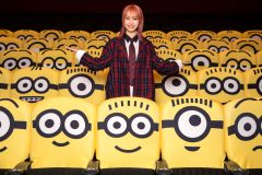 LiSA、期間限定オープン「ミニオンズシアター」の特別支配人に就任