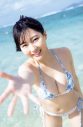 HKT48・田中美久、沖縄グラビアでファンを魅了！ きらめく太陽の下でのビキニカットも - 画像一覧（2/2）